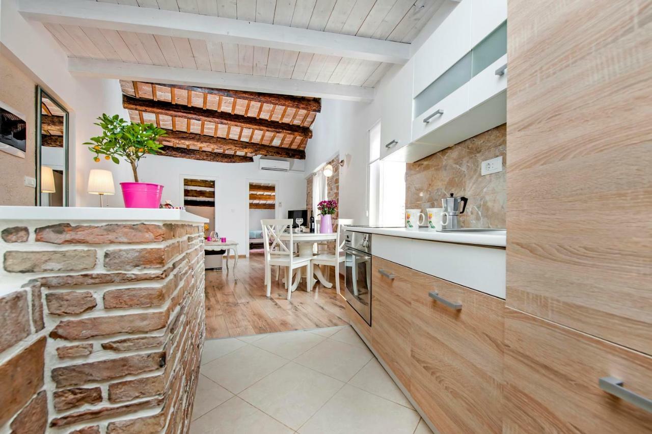Apartment Casa Alek Rovinj Exterior photo