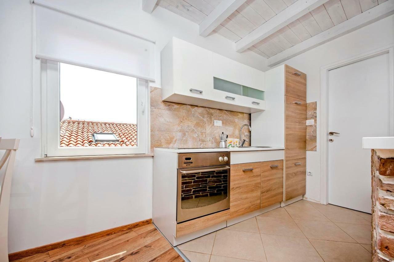 Apartment Casa Alek Rovinj Exterior photo