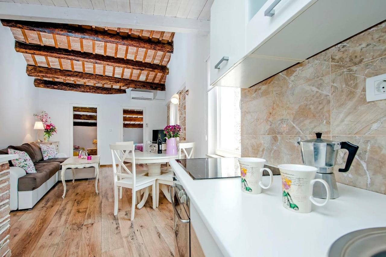 Apartment Casa Alek Rovinj Exterior photo